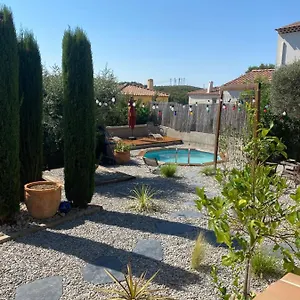 Appartement Entre Aix En Provence Et Marseille Et Parking, Septèmes-les-Vallons
