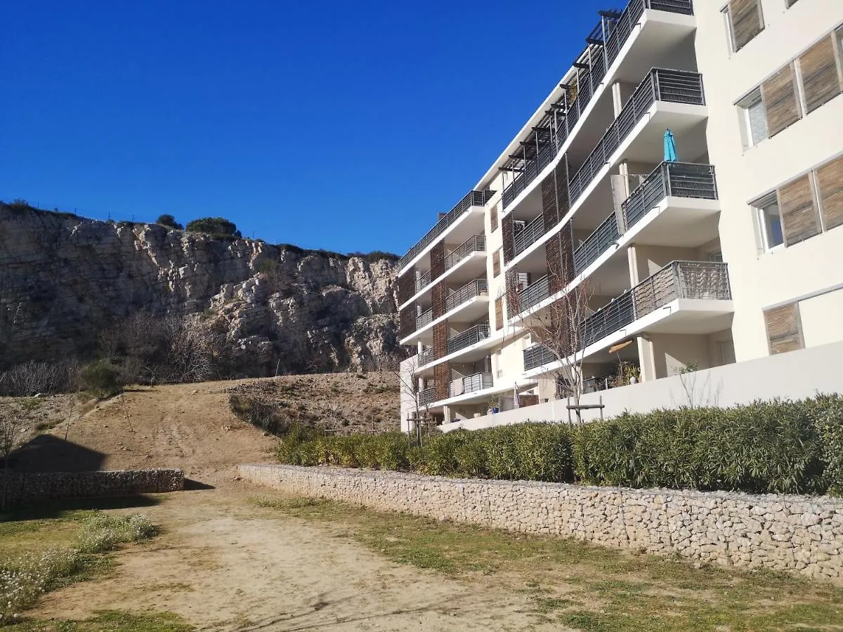 Apartment T2 Tout Neuf Avec Parking A 10Km D'Aix Et Marseille Septemes-les-Vallons