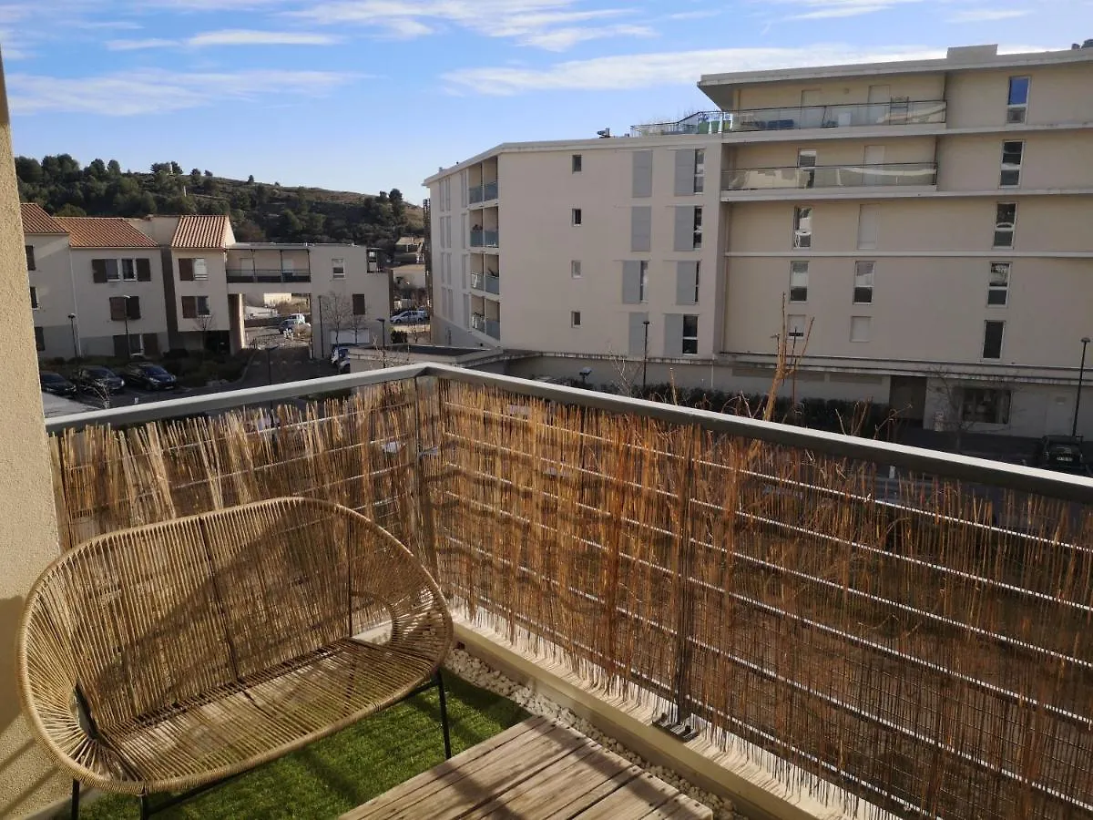 T2 Tout Neuf Avec Parking A 10Km D\'Aix Et Marseille contacts